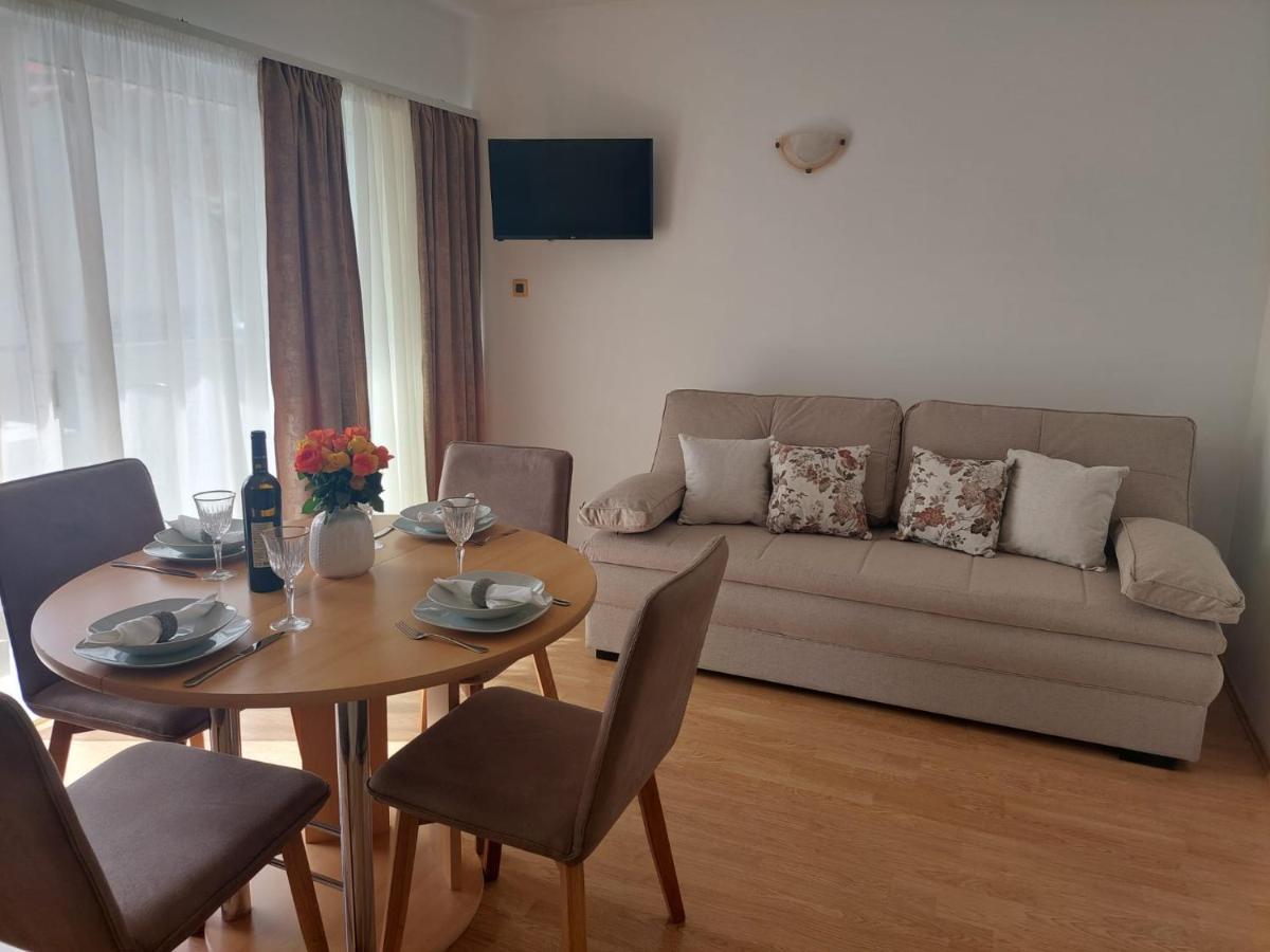 Apartments Zulim Trogir Exteriör bild