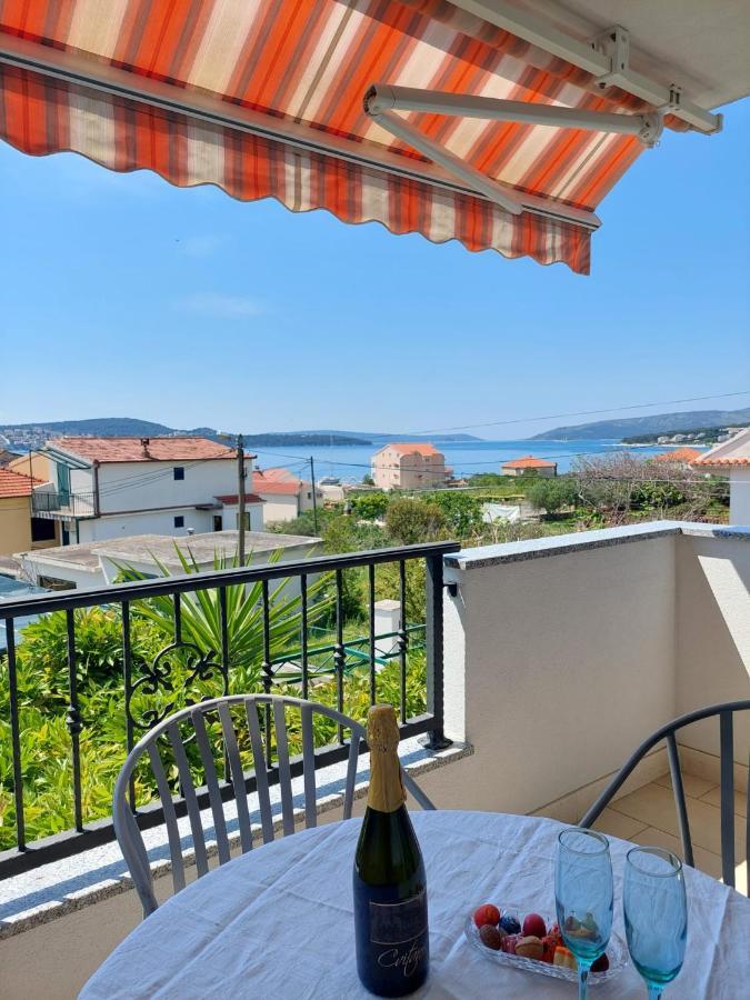 Apartments Zulim Trogir Exteriör bild