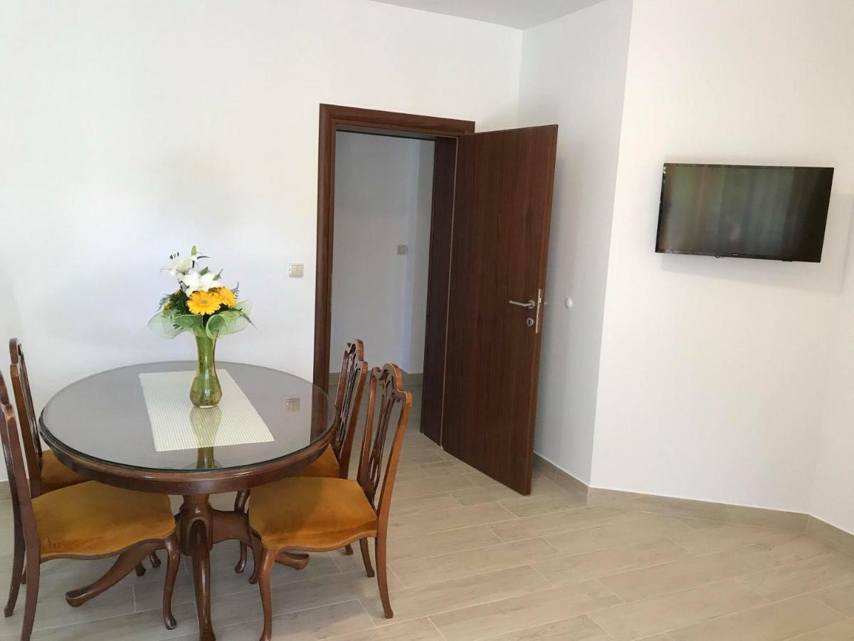 Apartments Zulim Trogir Exteriör bild